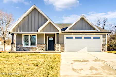 9005 Manslick Commons Dr Louisville, KY 40219