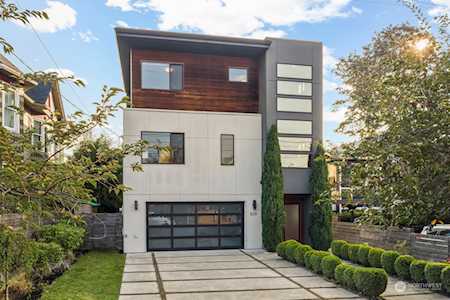 218 19th Ave Seattle, WA 98122