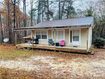303 Bowers Rd Raeford, NC 28376