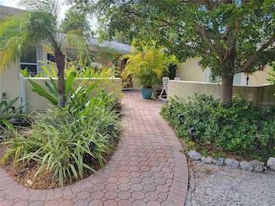 602 Treasure Boat WAY Sarasota, FL 34242