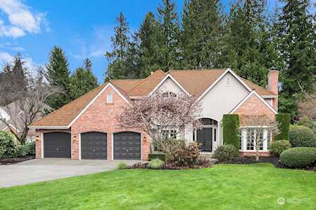 3330 259th Place SE Sammamish, WA 98075