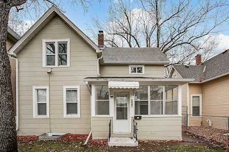 864 Sims Avenue Saint Paul, MN 55106