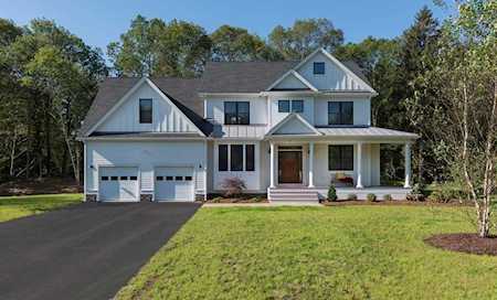 40 Linden Lane Rehoboth, MA 02769