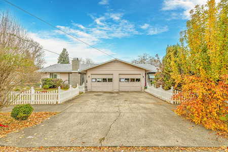 820-822 Olympic Ave Medford, OR 97504