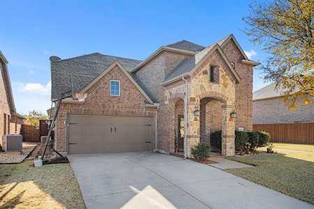 10305 Old Eagle River Lane Mckinney, TX 75072