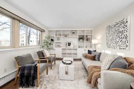 4400 Upton Avenue S #102 Minneapolis, MN 55410