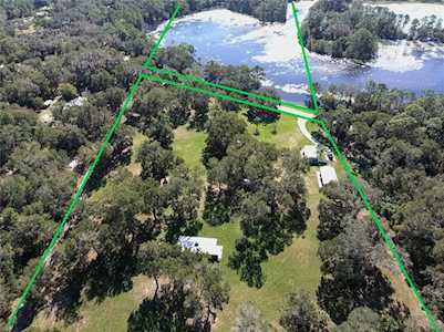 450 Lake Geneva Rd Geneva, FL 32732