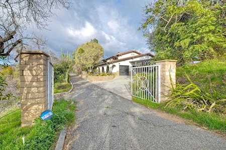 580 Stewart Canyon Rd Fallbrook, CA 92028
