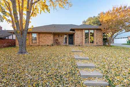 3205 Clear View Drive E Bedford, TX 76021