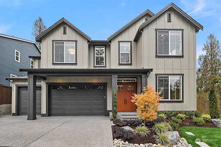 24662 NE 18th Place Sammamish, WA 98074