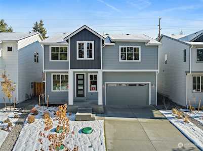 19719 119th St E Bonney Lake, WA 98391