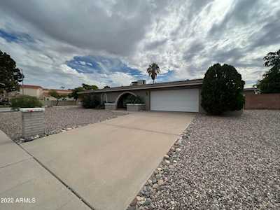 4049 E Desert Cove Avenue Phoenix, AZ 85028