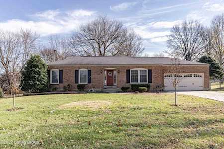 4915 Ruby Way Shepherdsville, KY 40165