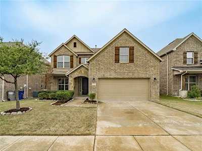 512 Sundrop Drive Little Elm, TX 75068