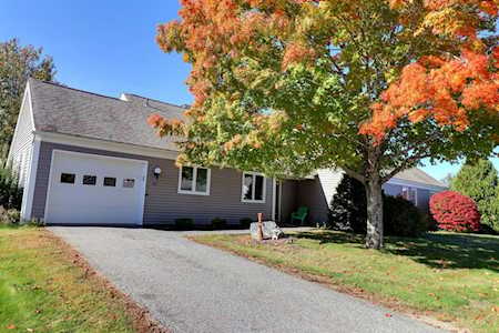 25 Hilltop Place #25 New London, NH 03257