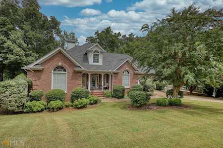 8281 Fairway Drive Covington, GA 30014