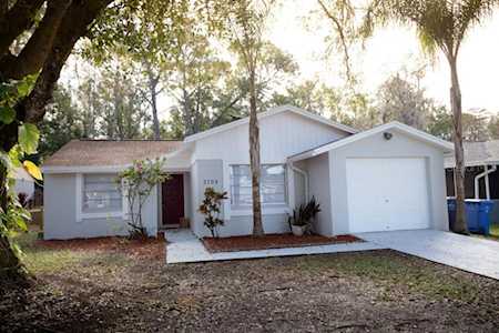 2708 Cedaridge Dr Tampa, FL 33618