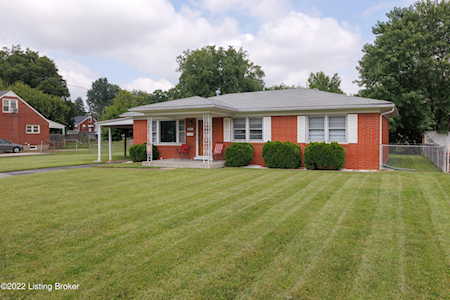 1825 Mary Catherine Dr Louisville, KY 40216