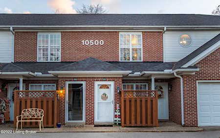 10500 Vining Pl #201 Louisville, KY 40241