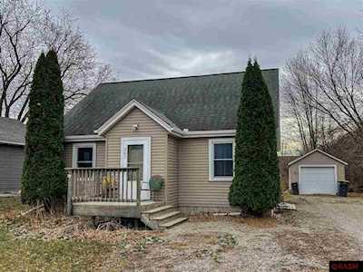 203 SW Lincoln St Mapleton, MN 56065