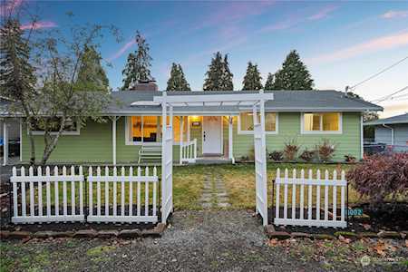 11002 Briar Rd SW Lakewood, WA 98499