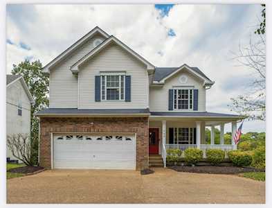 1064 Tulip Grove Rd Hermitage, TN 37076