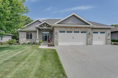 1193 Ava Ct Neenah, Village of Fox Crossing, WI 54956-1897