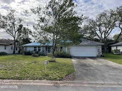 117 Pinion Circle Ormond Beach, FL 32174
