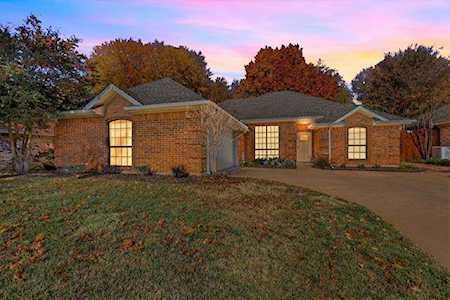 2300 Timberglen Drive Flower Mound, TX 75028