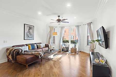 15 Warren St #215 Jersey City, NJ 07302