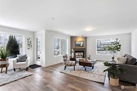 27205 148th Ave SE #107 Kent, WA 98042