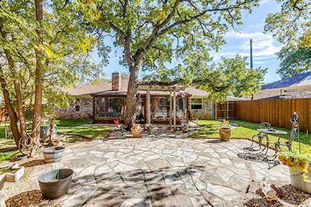 412 Shady Grove Drive Granbury, TX 76049