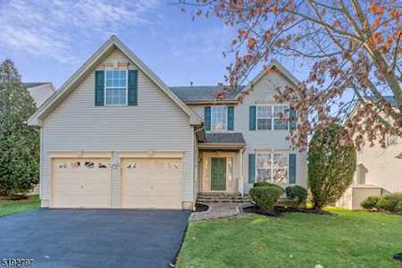 12 Larsen Ct Bridgewater Twp., NJ 08807