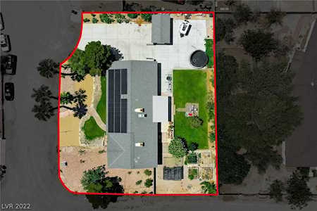 4979 N Tee Pee Ln Las Vegas, NV 89149