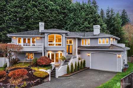 4256 206th Ave SE Sammamish, WA 98075