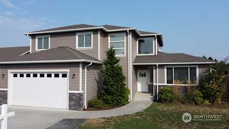 5554 Clearview Dr Ferndale, WA 98248