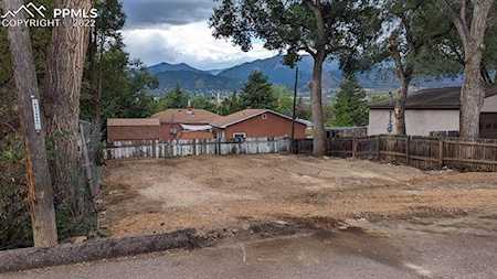 1318 W Platte Avenue Colorado Springs, CO 80904