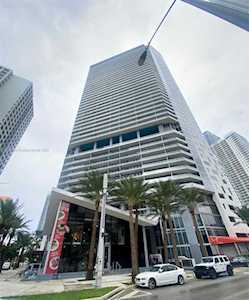 1300 Brickell Bay Dr #3705 Miami, FL 33131
