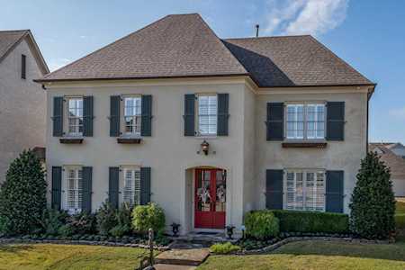 1839 W Enclave Green Ln Germantown, TN 38139