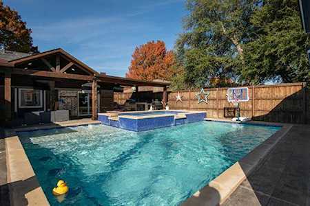110 Redman Lane Waxahachie, TX 75165