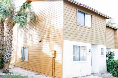 176 Sandalwood Court Daytona Beach, FL 32119