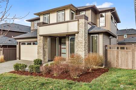 8009 11th Place SE Lake Stevens, WA 98258