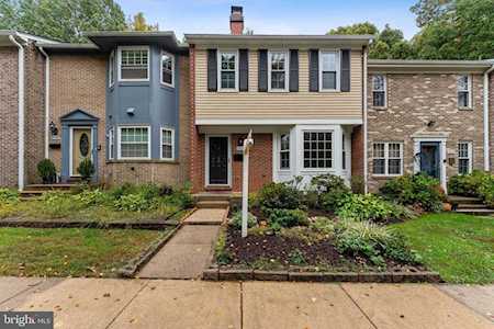 9057 Giltinan Ct Springfield, VA 22153