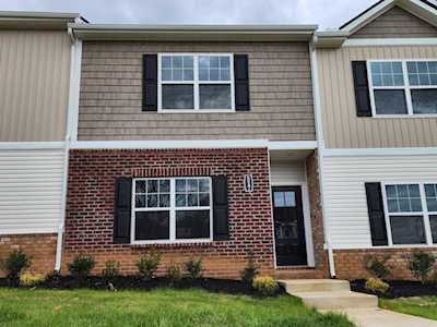 517 Moshe Flam Pl La Vergne, TN 37086