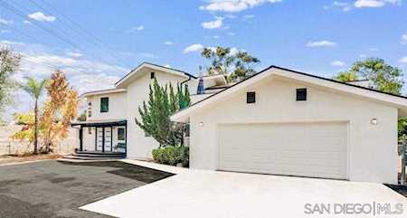 1196 Nordahl Rd Escondido, CA 92026