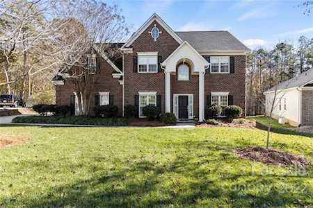 7721 Sedgebrook Dr E Stanley, NC 28164