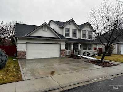 444 S Waterton Ave Eagle, ID 83616