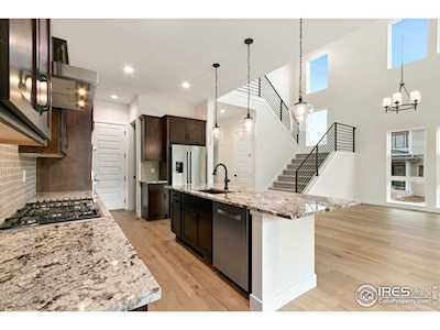 1864 Vista Valley Dr Windsor, CO 80550
