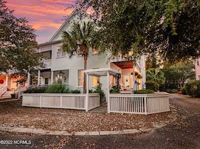 238 Silver Sloop Way Carolina Beach, NC 28428