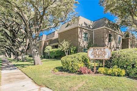 4438 Harlanwood Drive #214 Fort Worth, TX 76109
